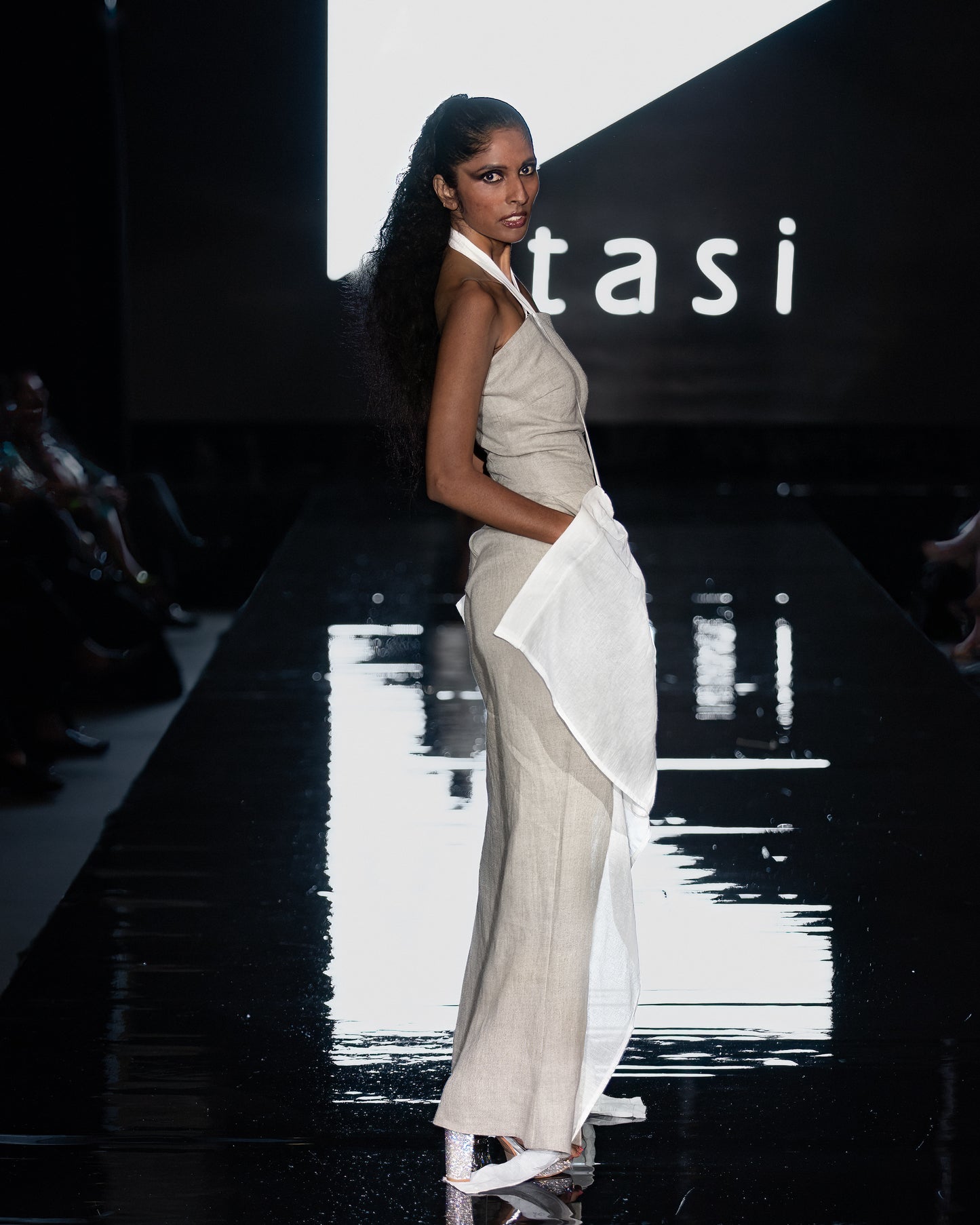 Anastasi Fashion design – The Y Linen Sleeveless Bowtie Jumpsuit (Side at Columbus Fashion Week)