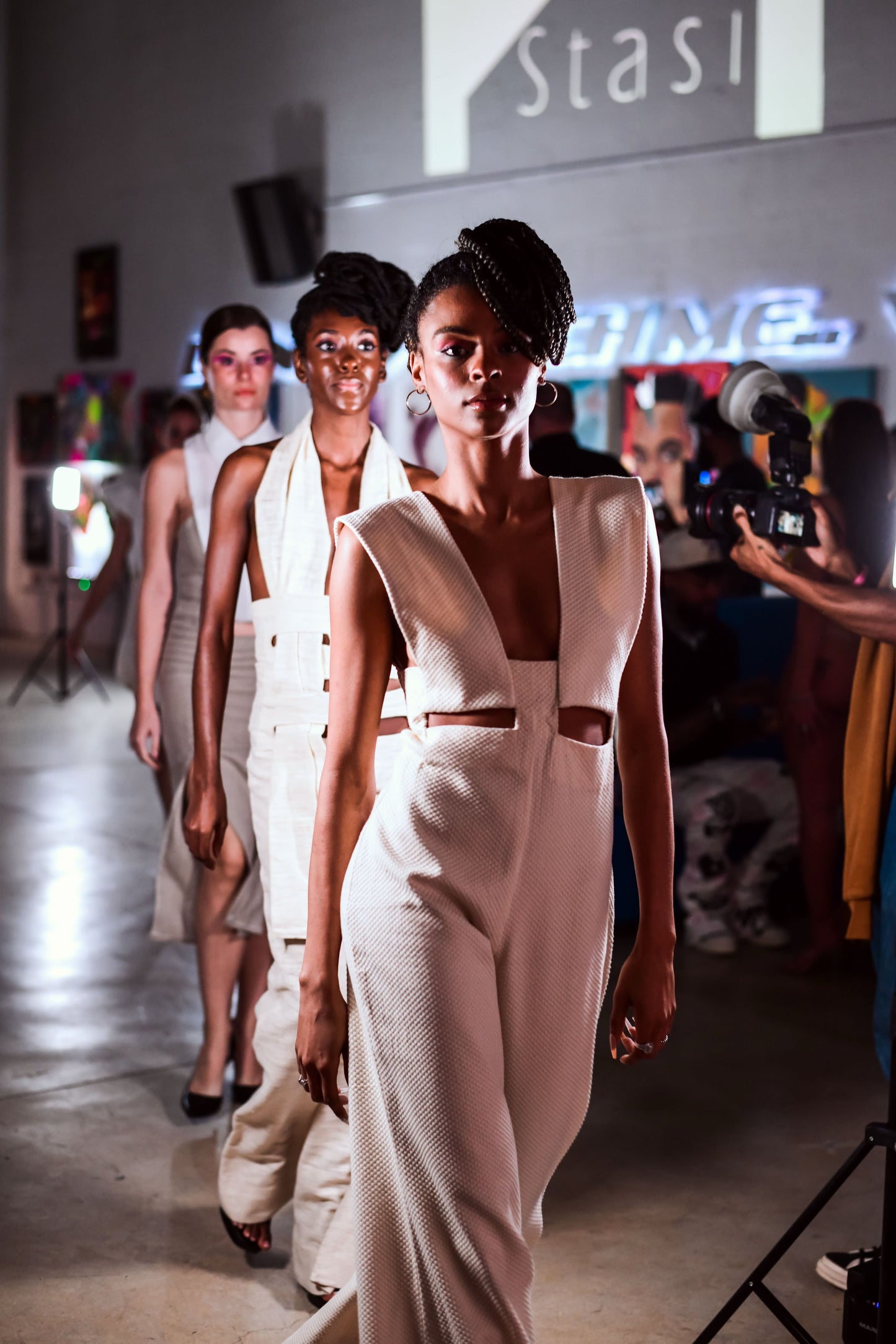 "Windows" 100% Cotton Women's Minimalist Overall Jumpsuit