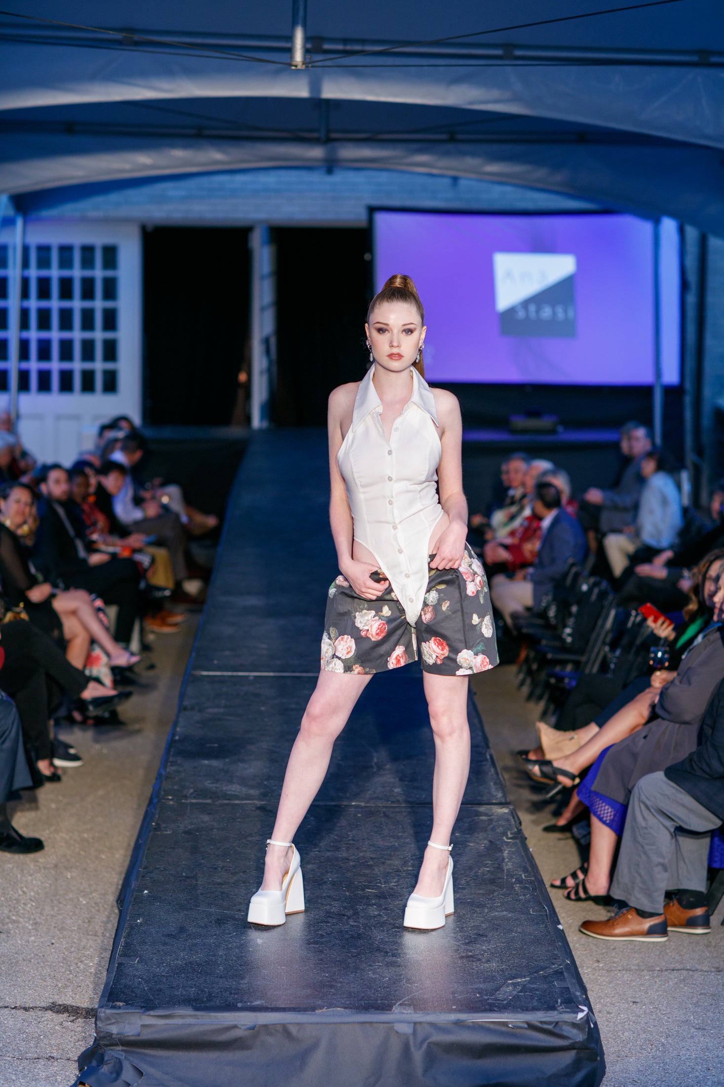 Anastasi Fashion design – Flowers In Belgium