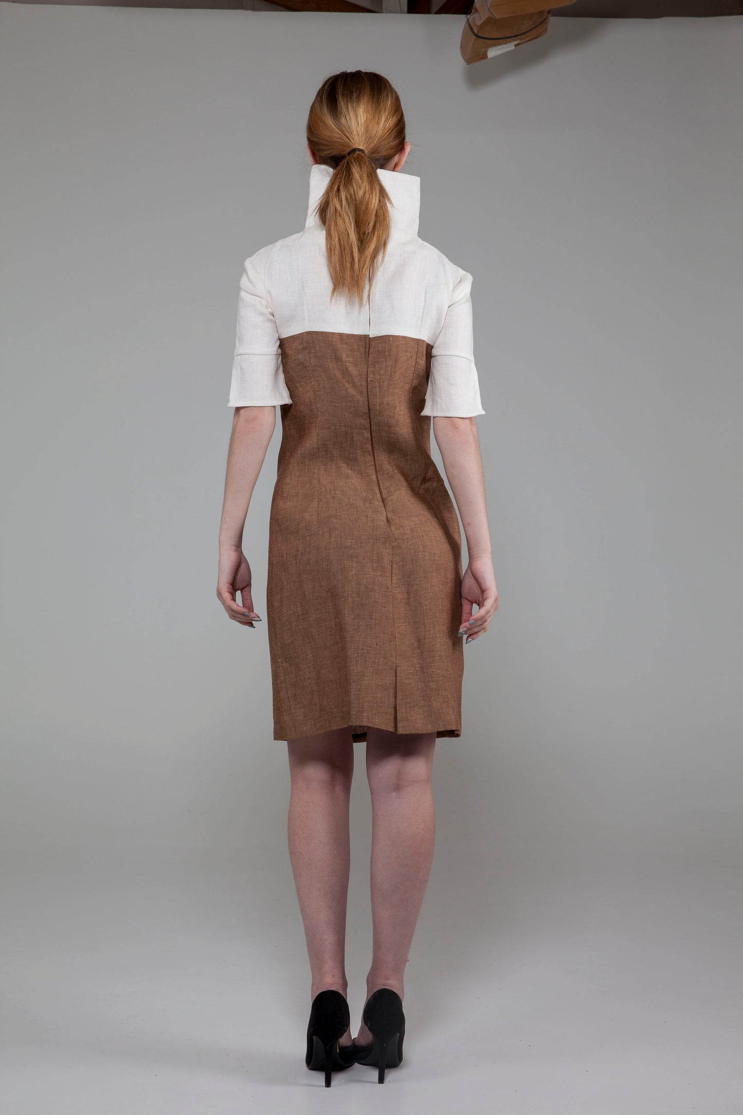 Anastasi Fashion design – Short Sleeve Cut-Out Dress (Back)