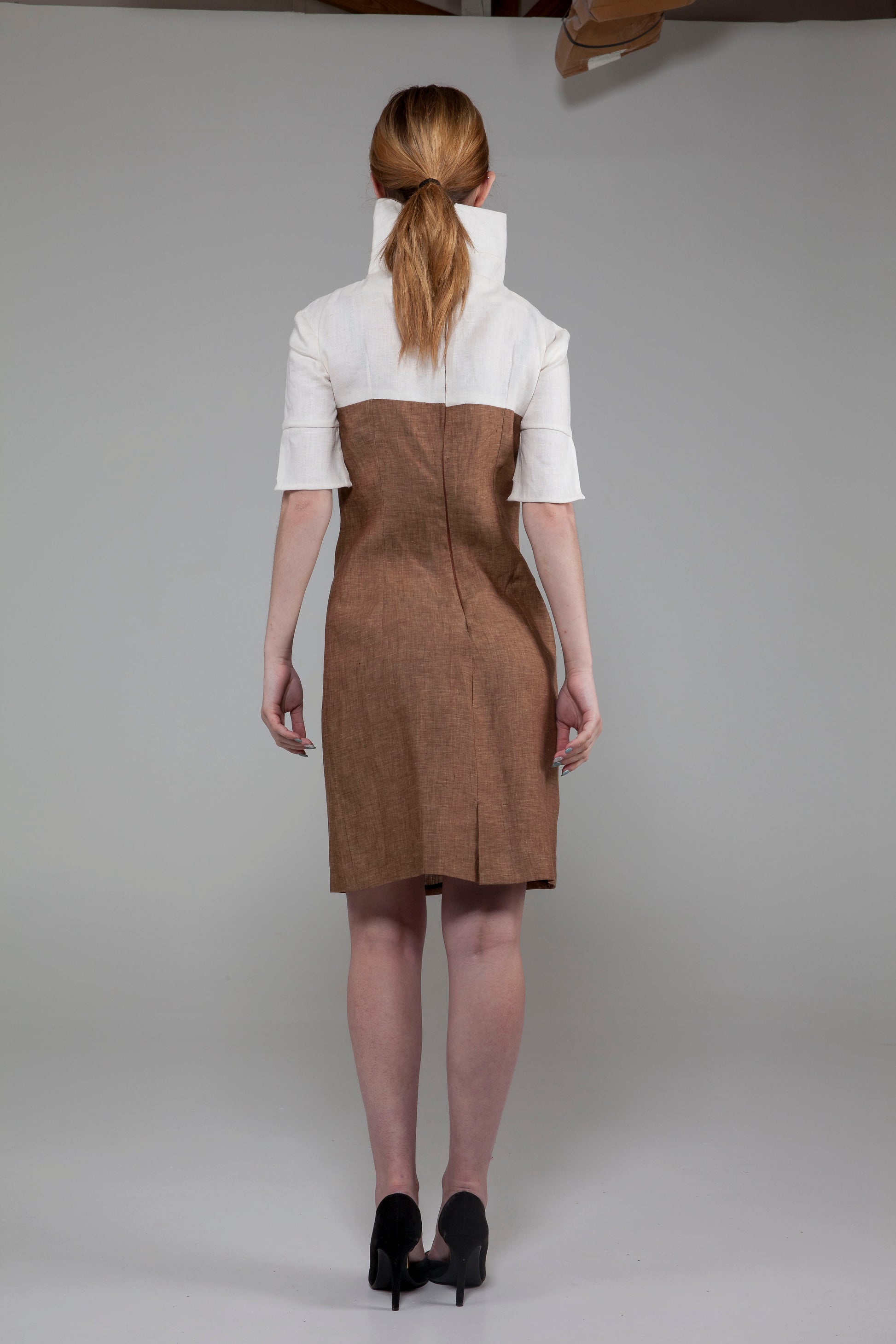 Anastasi Fashion design – Short Sleeve Cut-Out Dress (Back)