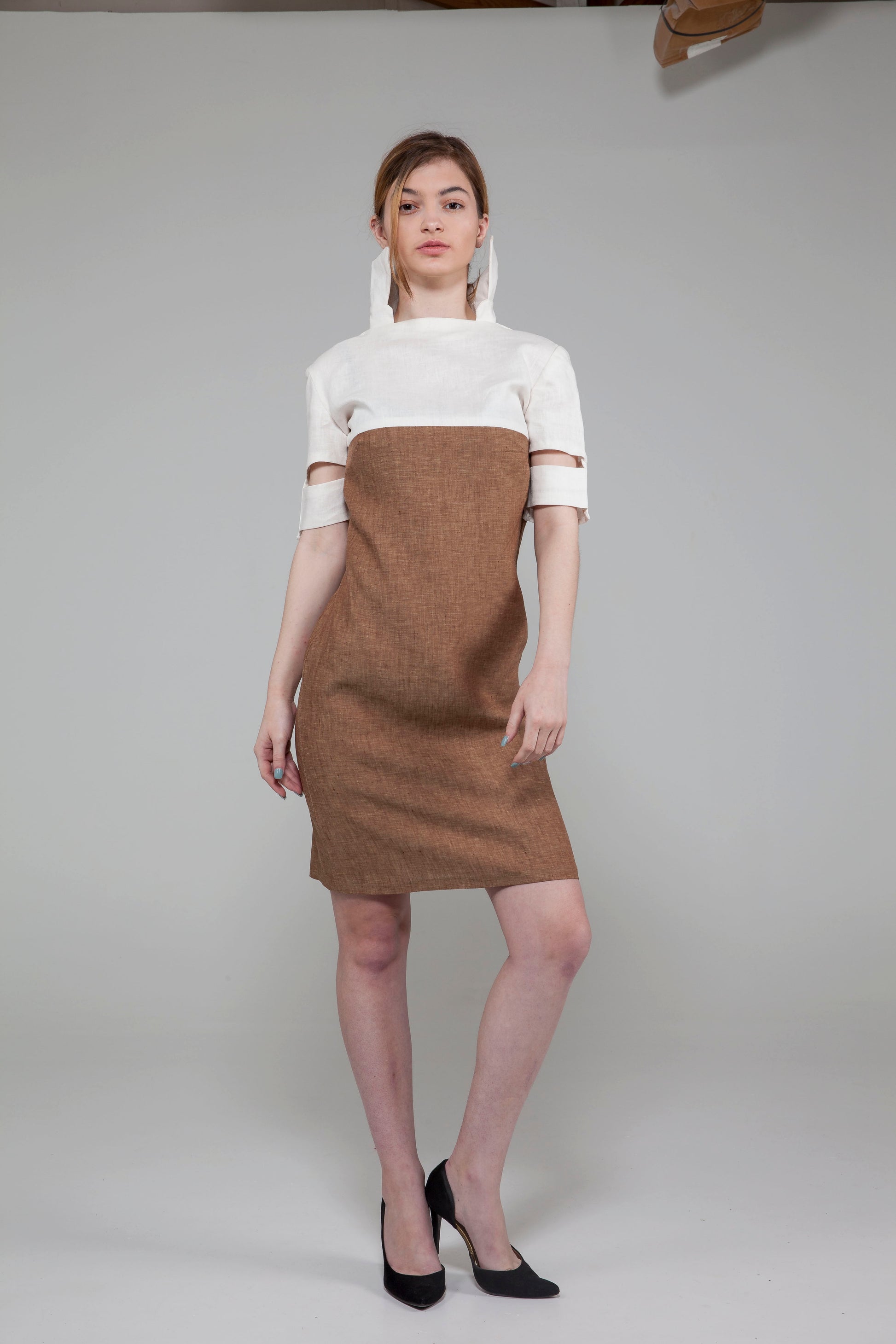 Anastasi Fashion design – Short Sleeve Cut-Out Dress (Front, Leaning Pose)