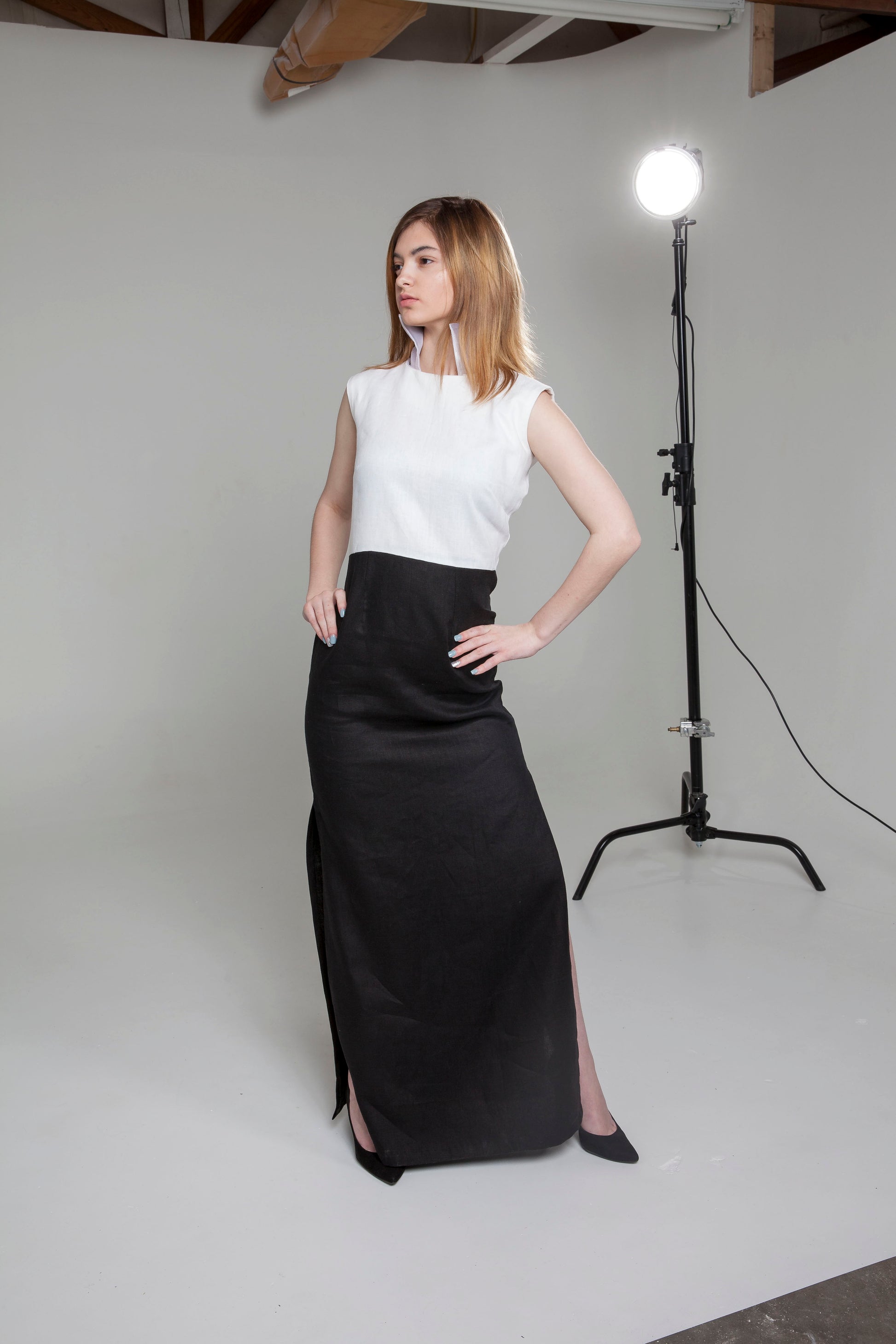 Anastasi Fashion design – The Queen Dress (Front, Side Stare)